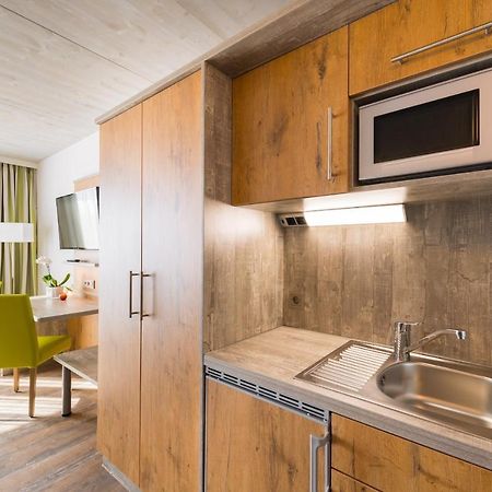 Oho Rooms Herrenberg Digital Access Only Gaufelden Luaran gambar
